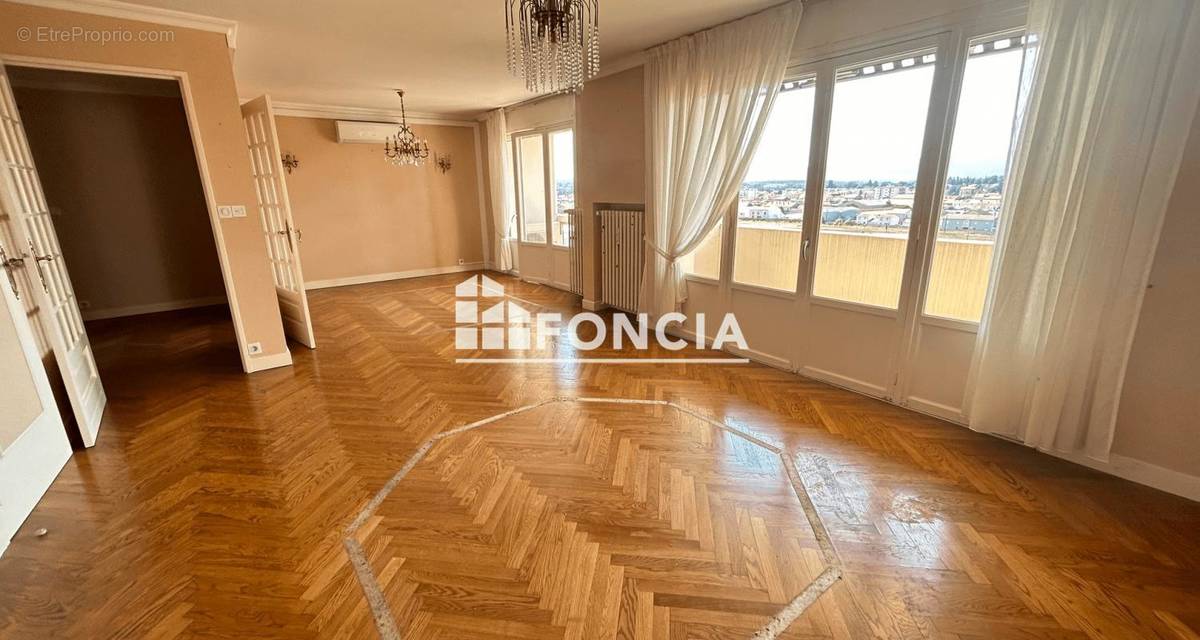 Appartement à ROANNE