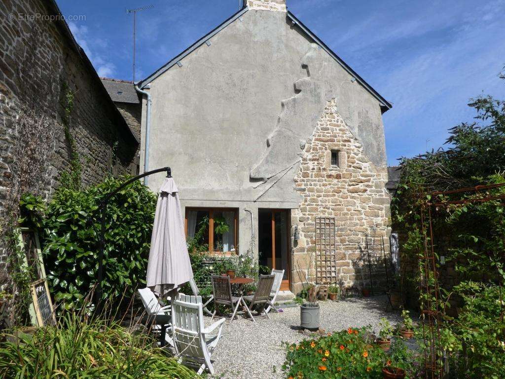 Maison à GUEMENE-SUR-SCORFF