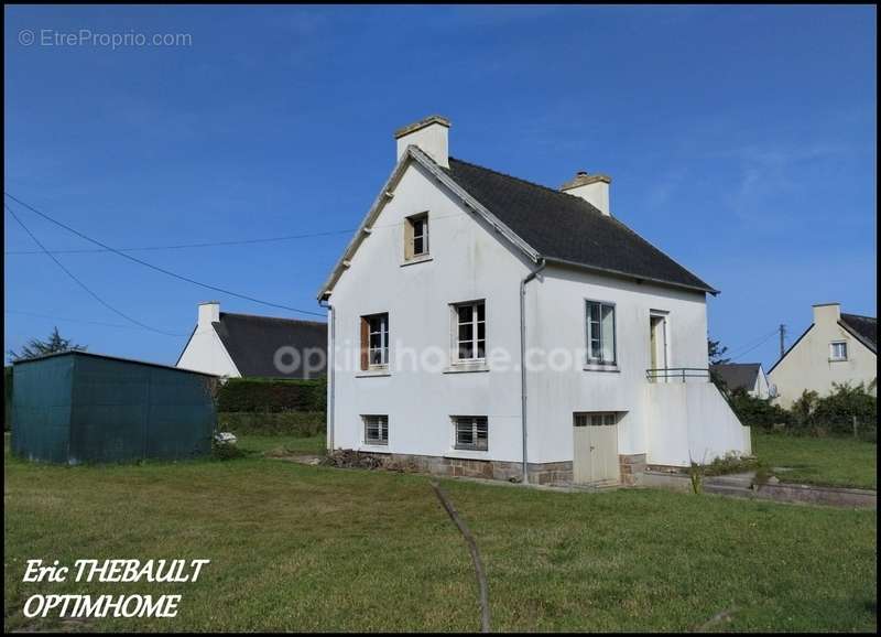 Maison à PLOUGASNOU