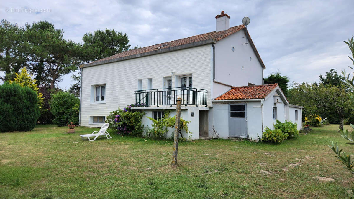 Maison à SAINT-HILAIRE-DE-RIEZ