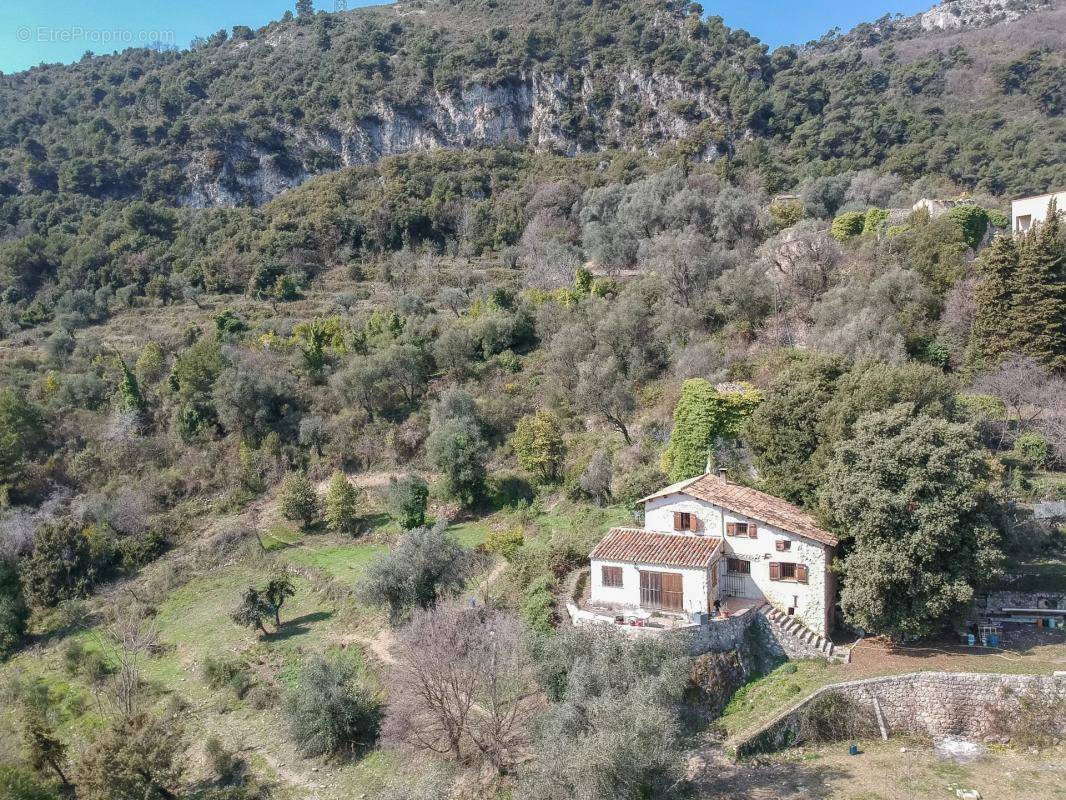 Maison à TOURRETTE-LEVENS