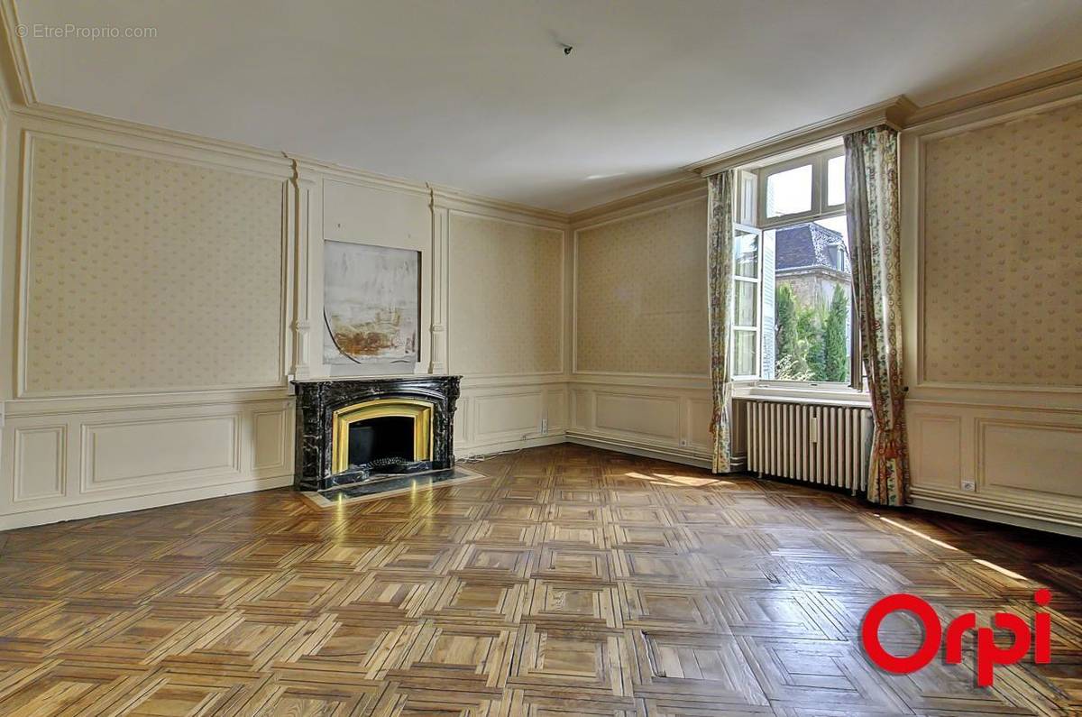 Appartement à ROCHETAILLEE-SUR-SAONE