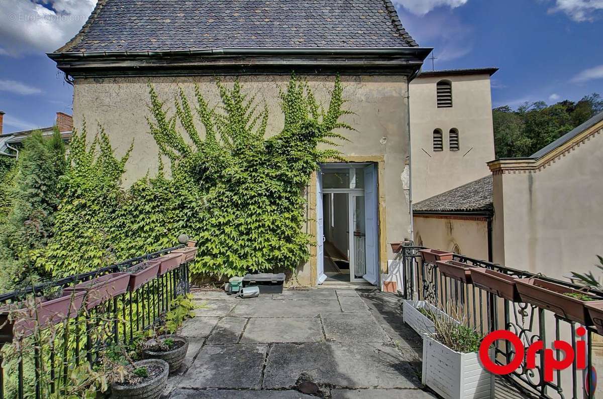 Appartement à ROCHETAILLEE-SUR-SAONE