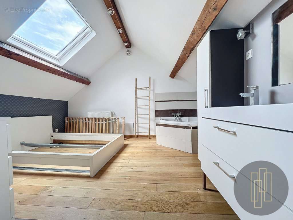 Appartement à VILLEFRANCHE-SUR-SAONE