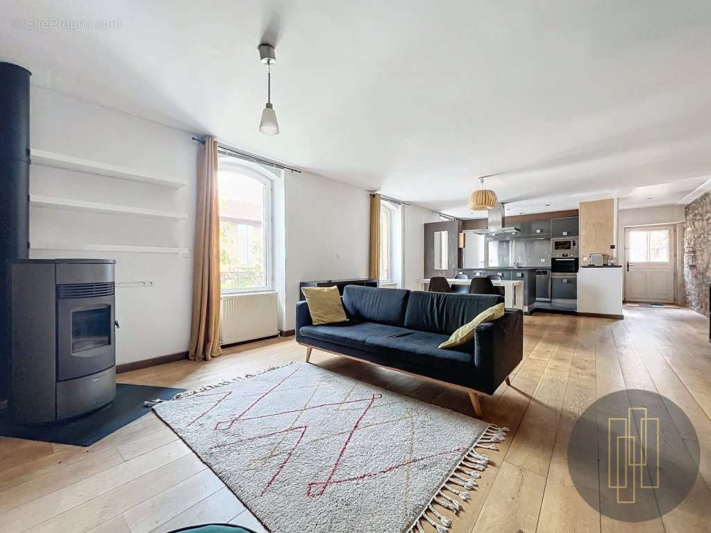 Appartement à VILLEFRANCHE-SUR-SAONE