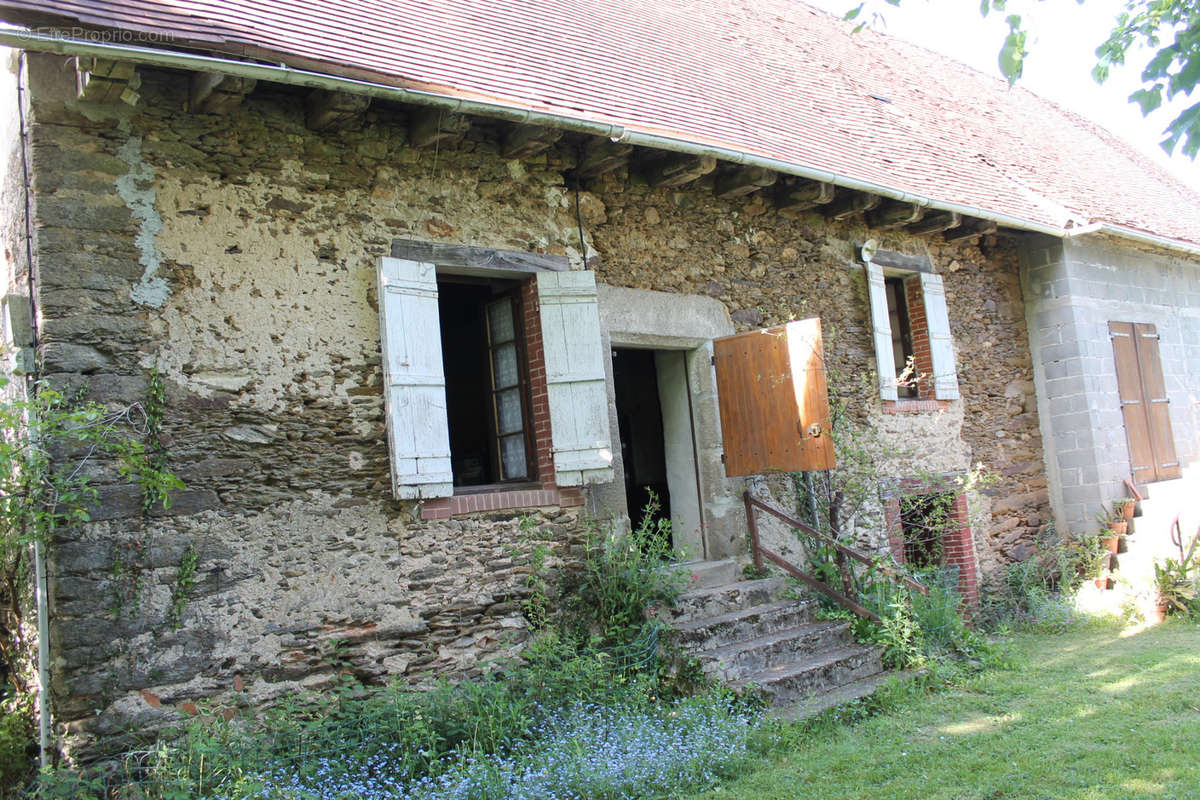 Maison à LA COQUILLE