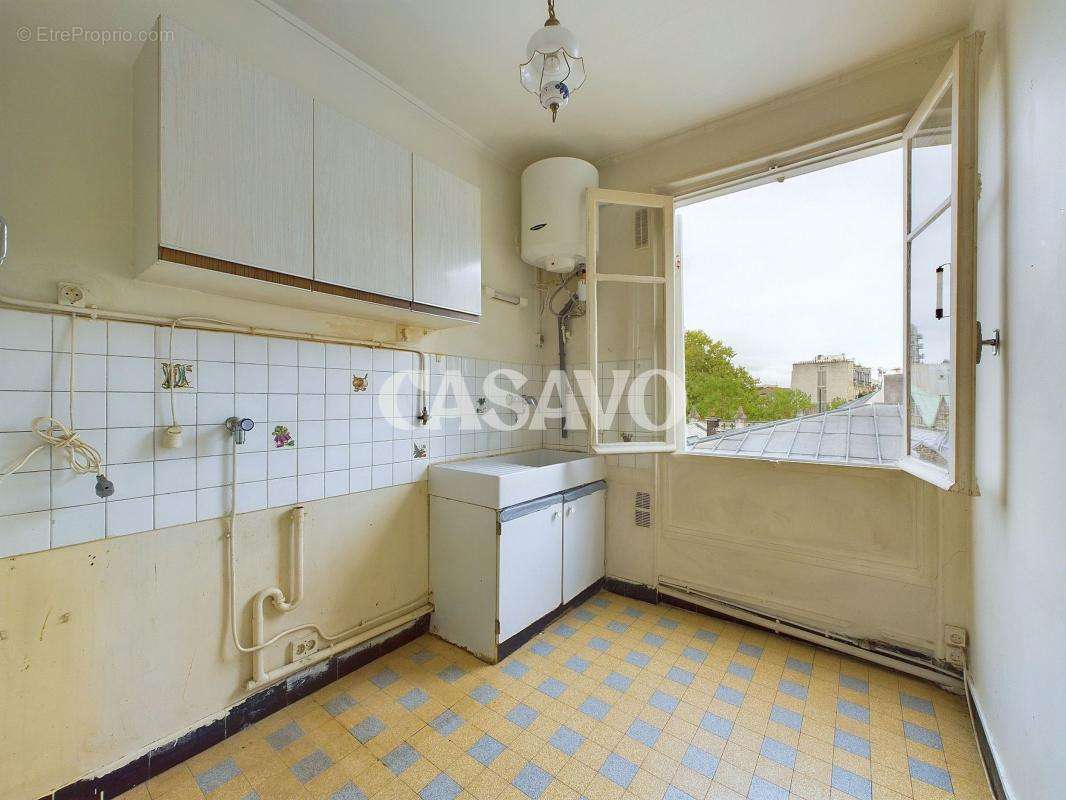 Appartement à PARIS-18E