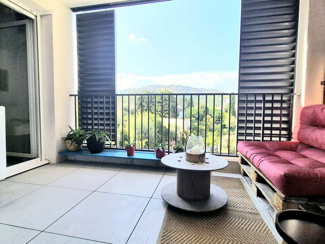 Appartement à HYERES