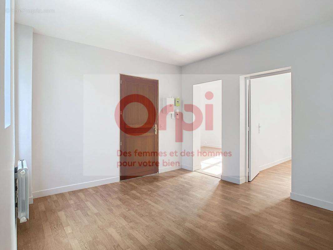 Appartement à ISSY-LES-MOULINEAUX