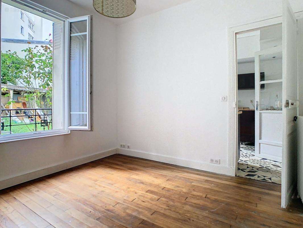 Appartement à ISSY-LES-MOULINEAUX