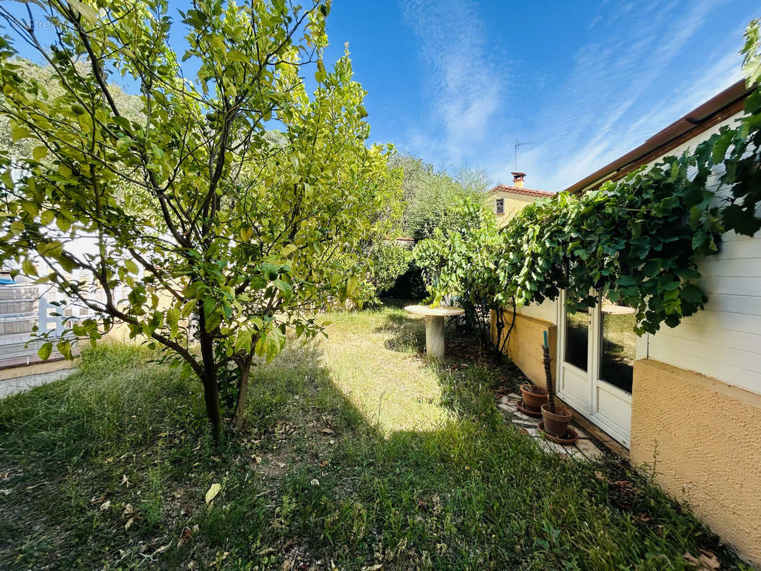 Maison à CERET