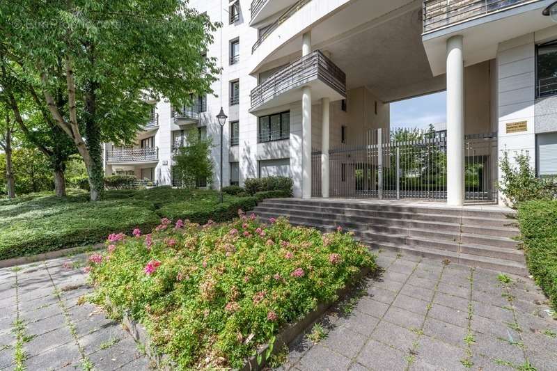 Appartement à RUEIL-MALMAISON