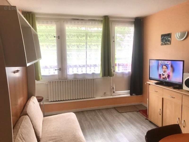 Appartement à ASTUGUE