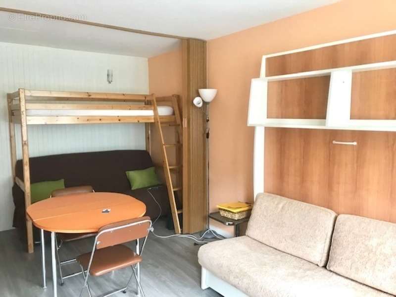 Appartement à ASTUGUE