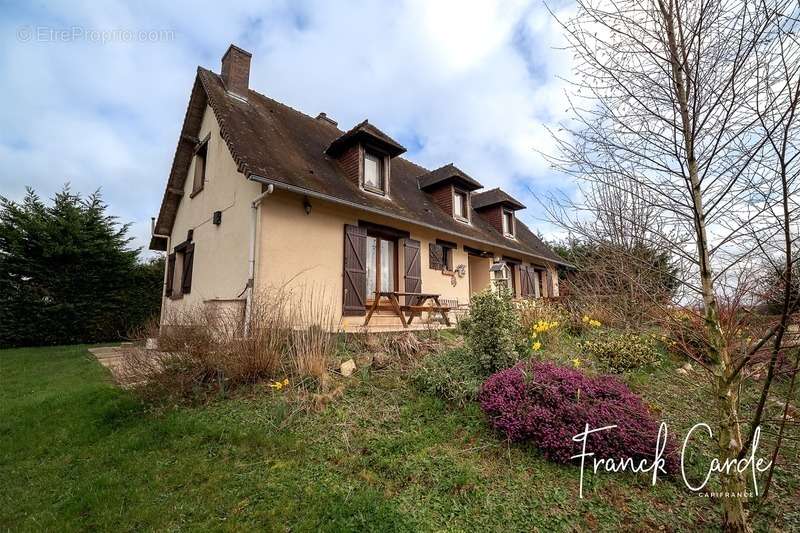 Maison à FORGES-LES-EAUX