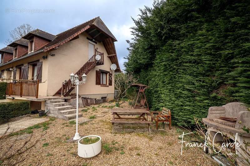 Maison à FORGES-LES-EAUX