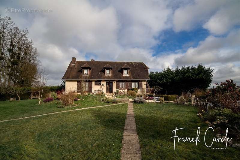 Maison à FORGES-LES-EAUX