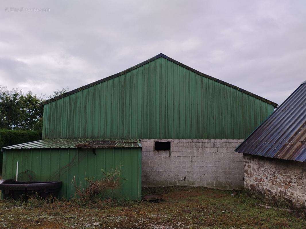 Maison à LE SAINT