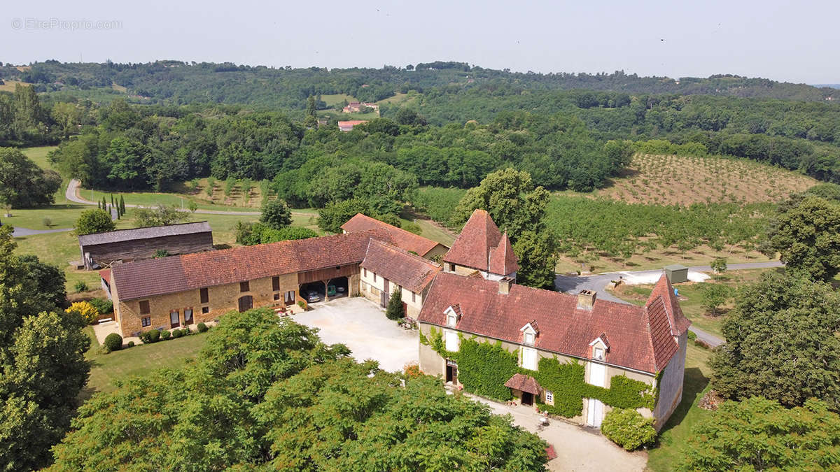 Maison à MARCILLAC-SAINT-QUENTIN