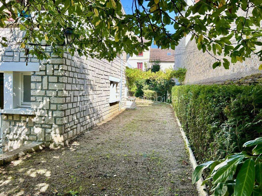 Maison à CHAMPAGNE-SUR-SEINE