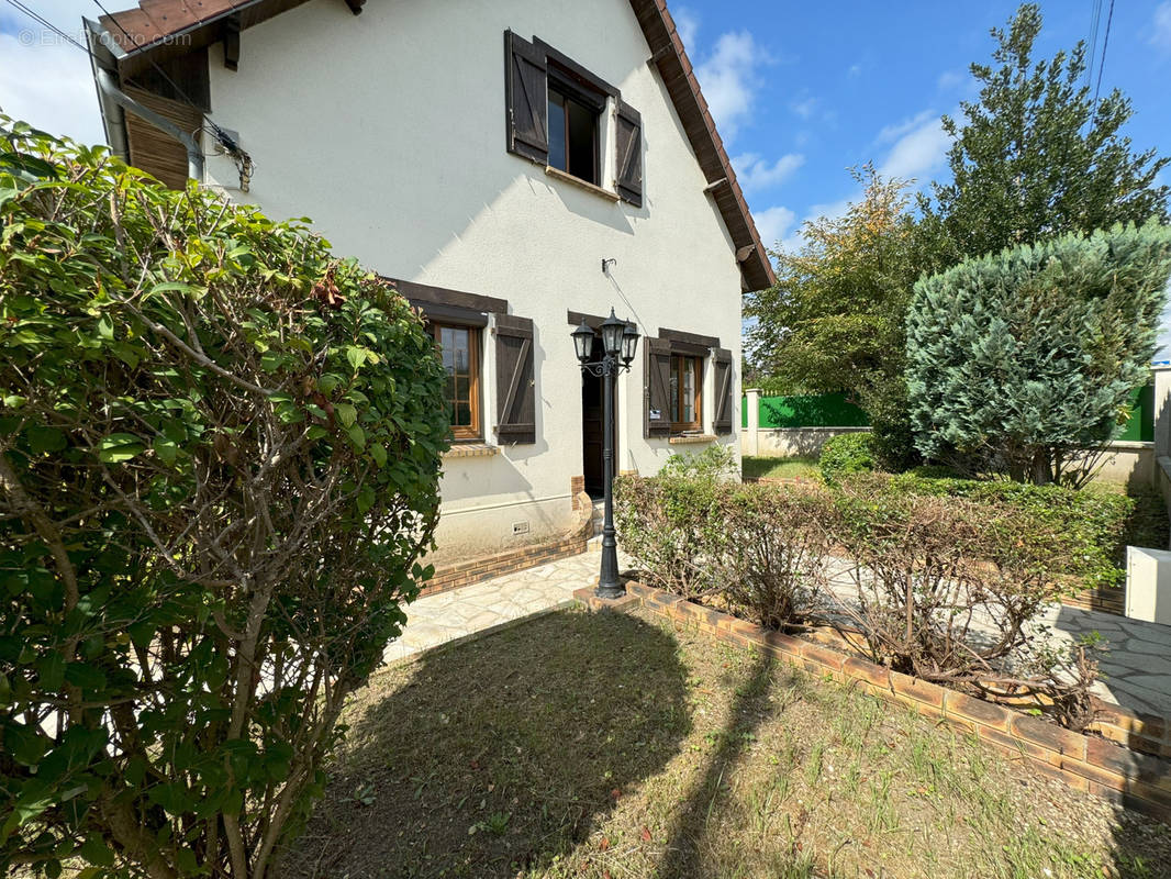 Maison à ORMESSON-SUR-MARNE