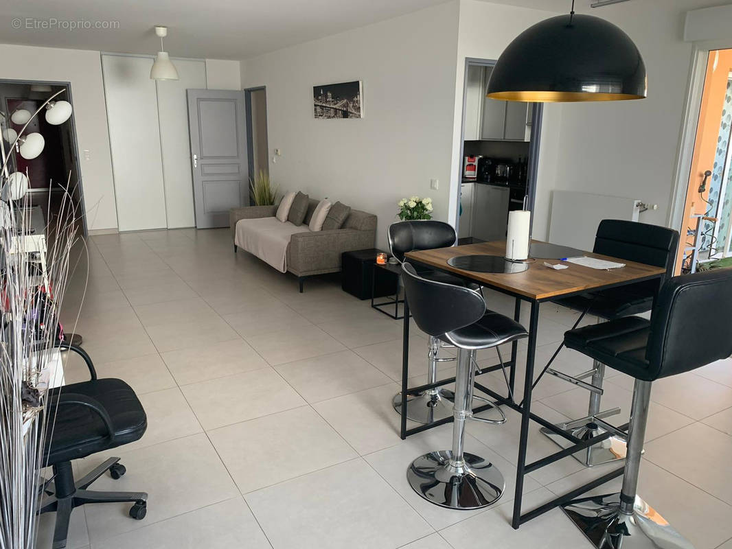 Appartement à CASTELNAU-LE-LEZ