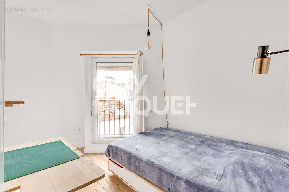 Appartement à PARIS-18E