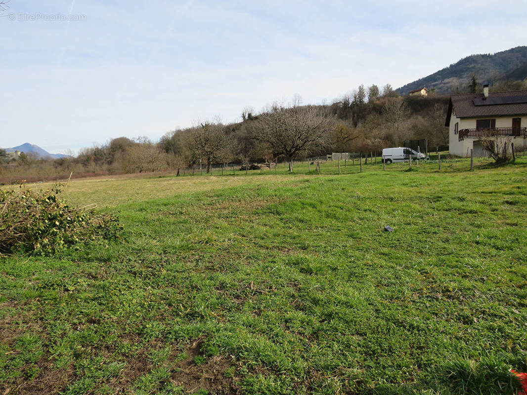 Terrain à PONTCHARRA