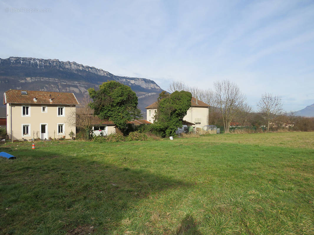 Terrain à PONTCHARRA