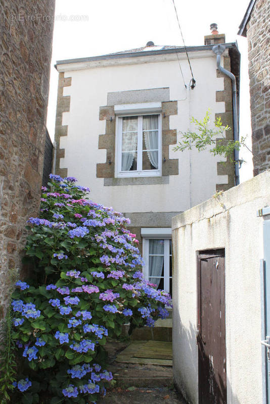 Maison à ERNEE