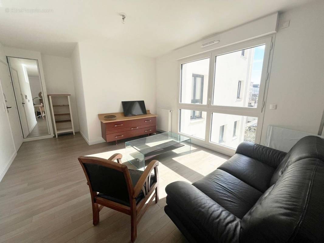 Photo 1 - Appartement à ISSY-LES-MOULINEAUX