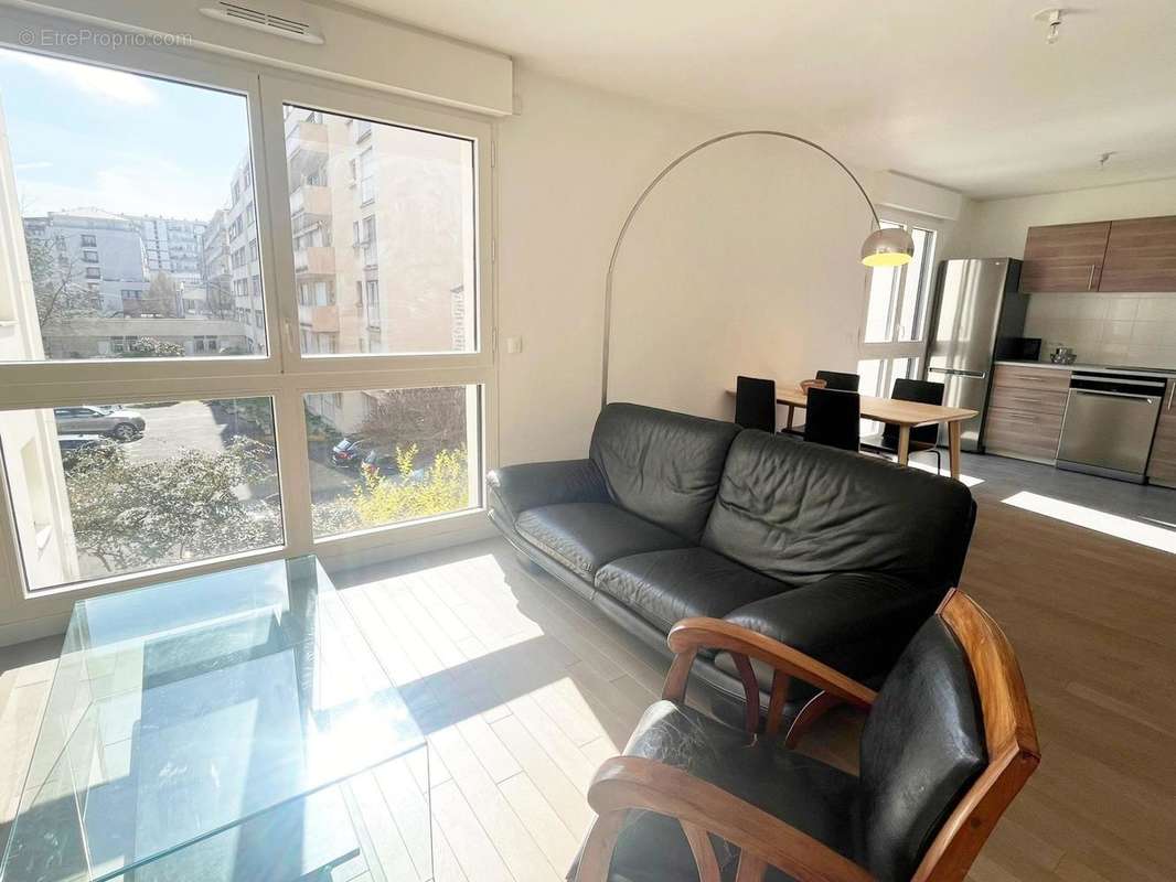 Photo 2 - Appartement à ISSY-LES-MOULINEAUX