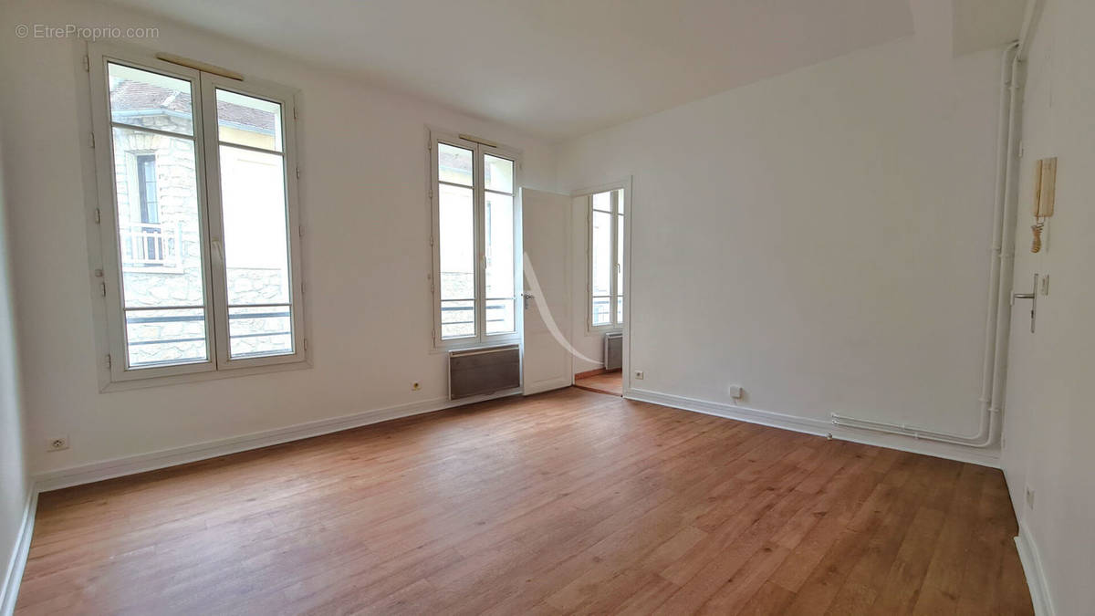 Appartement à PONTOISE