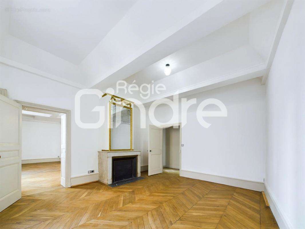 Appartement à LYON-2E