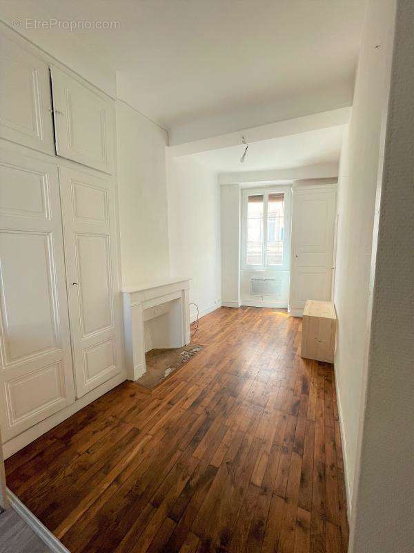 Appartement à LYON-4E