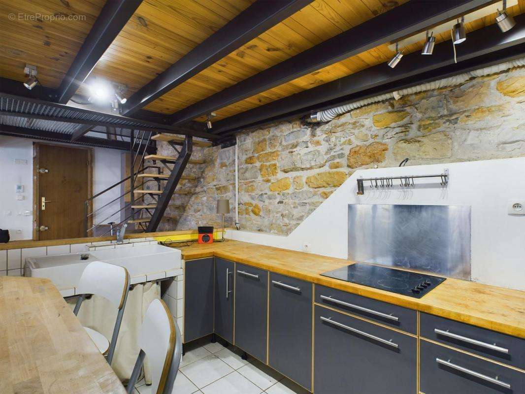 Appartement à LYON-4E