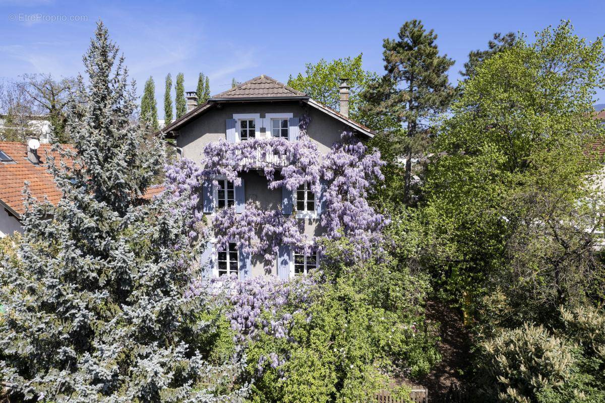 Maison à ANNEMASSE