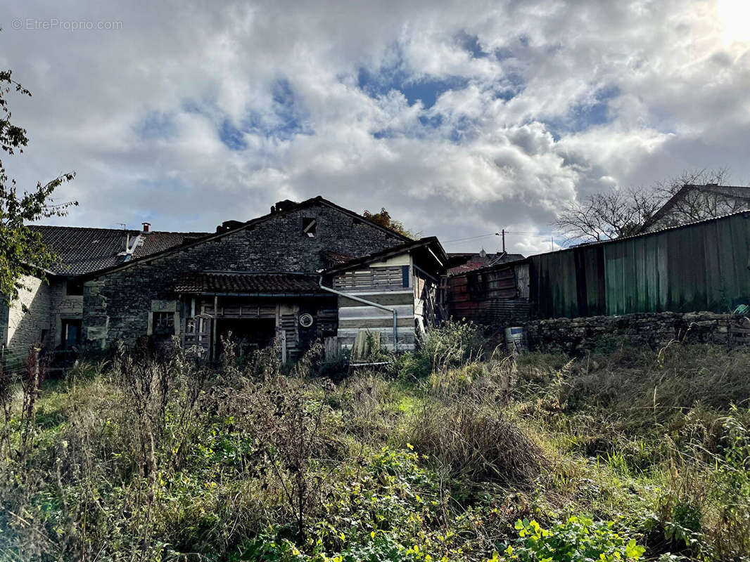 Terrain à BIENCOURT-SUR-ORGE