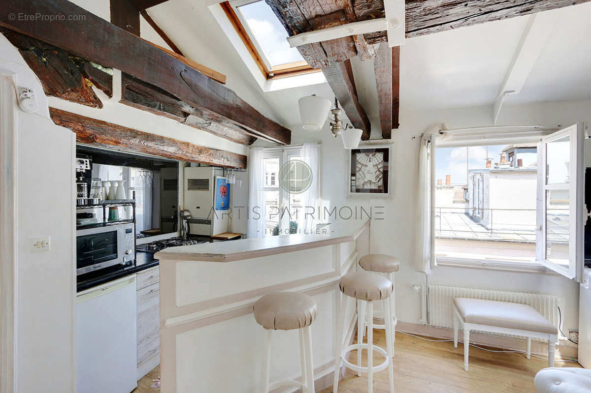 Appartement à PARIS-6E