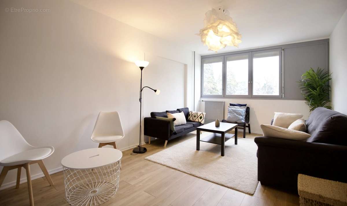 Appartement à SAINT-ETIENNE