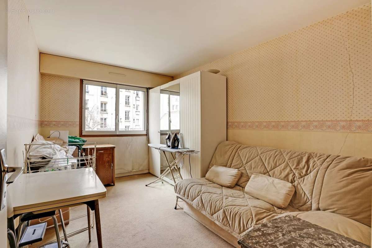 Appartement à PARIS-11E