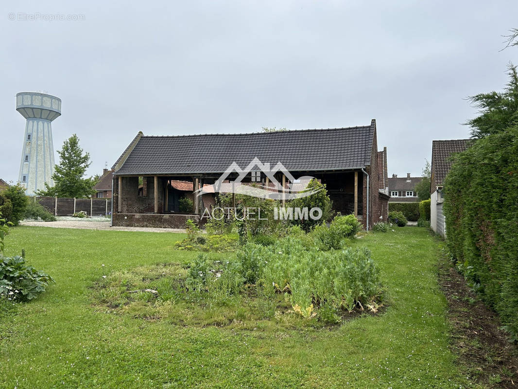 Maison à HINGES