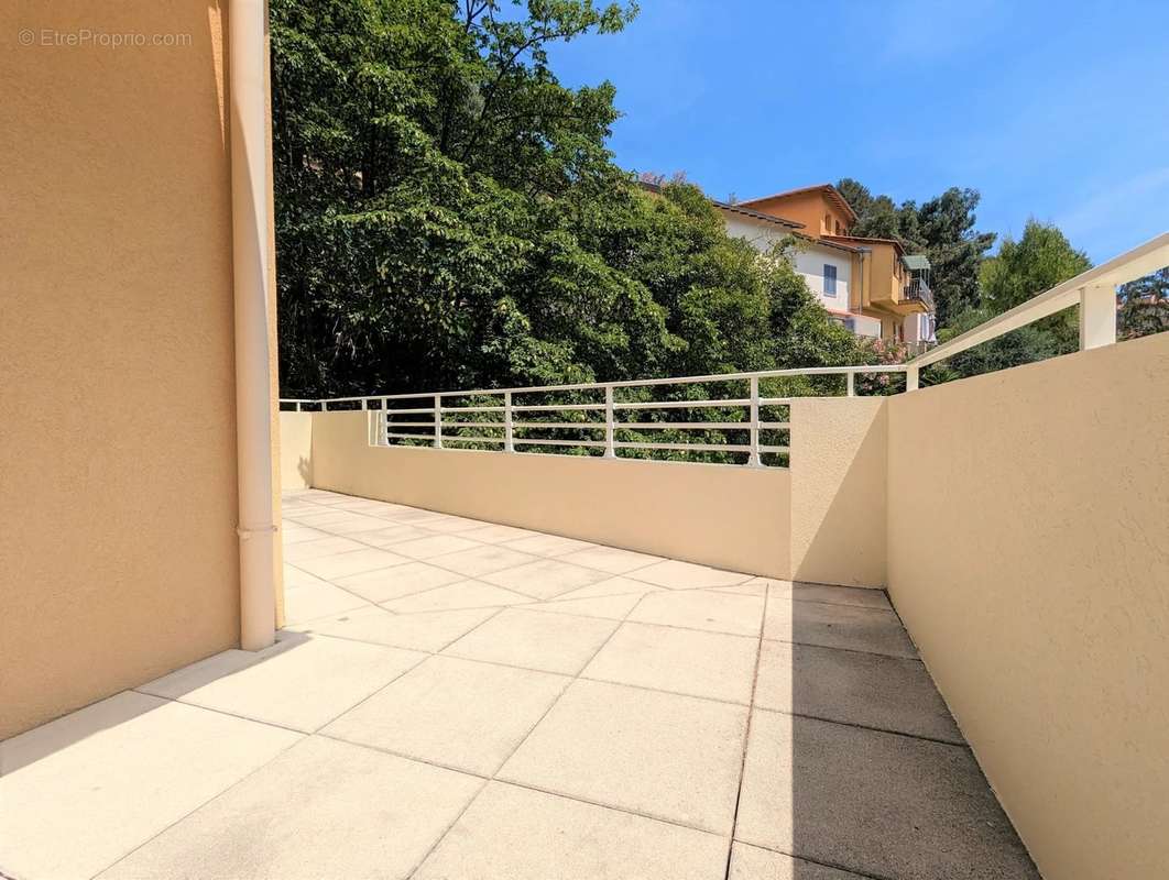 Appartement à MENTON