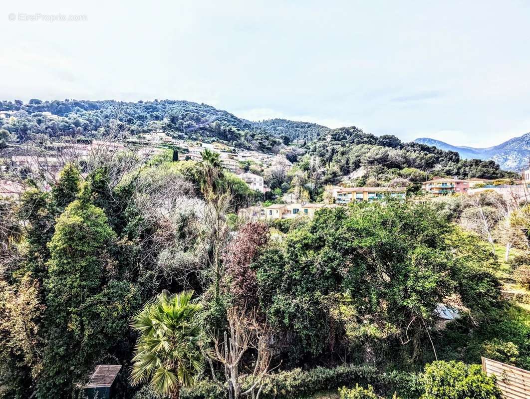 Appartement à MENTON