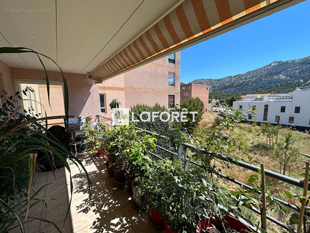 Appartement à MARSEILLE-9E