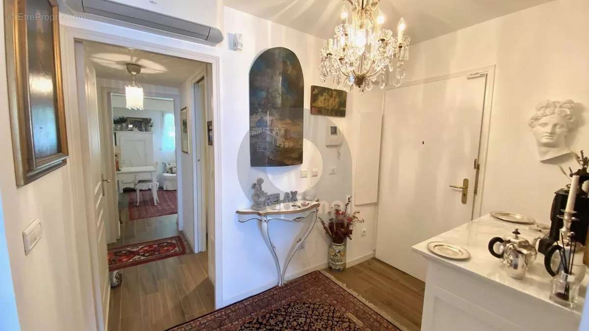 Appartement à MENTON