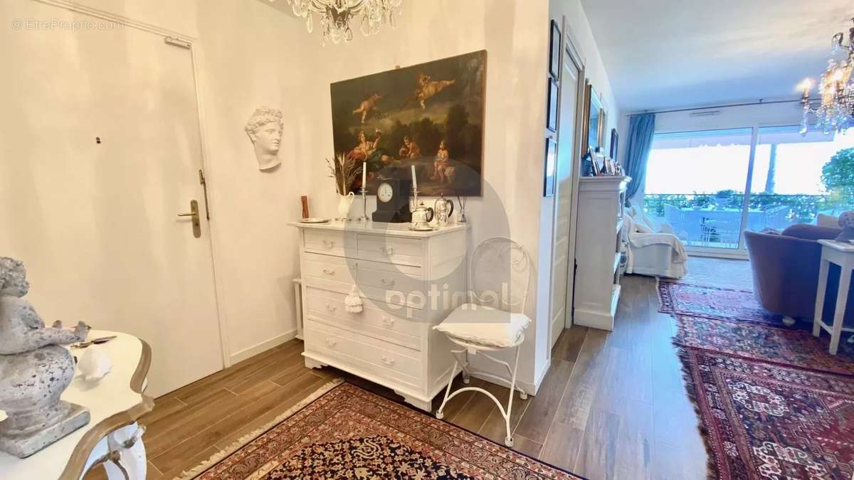 Appartement à MENTON