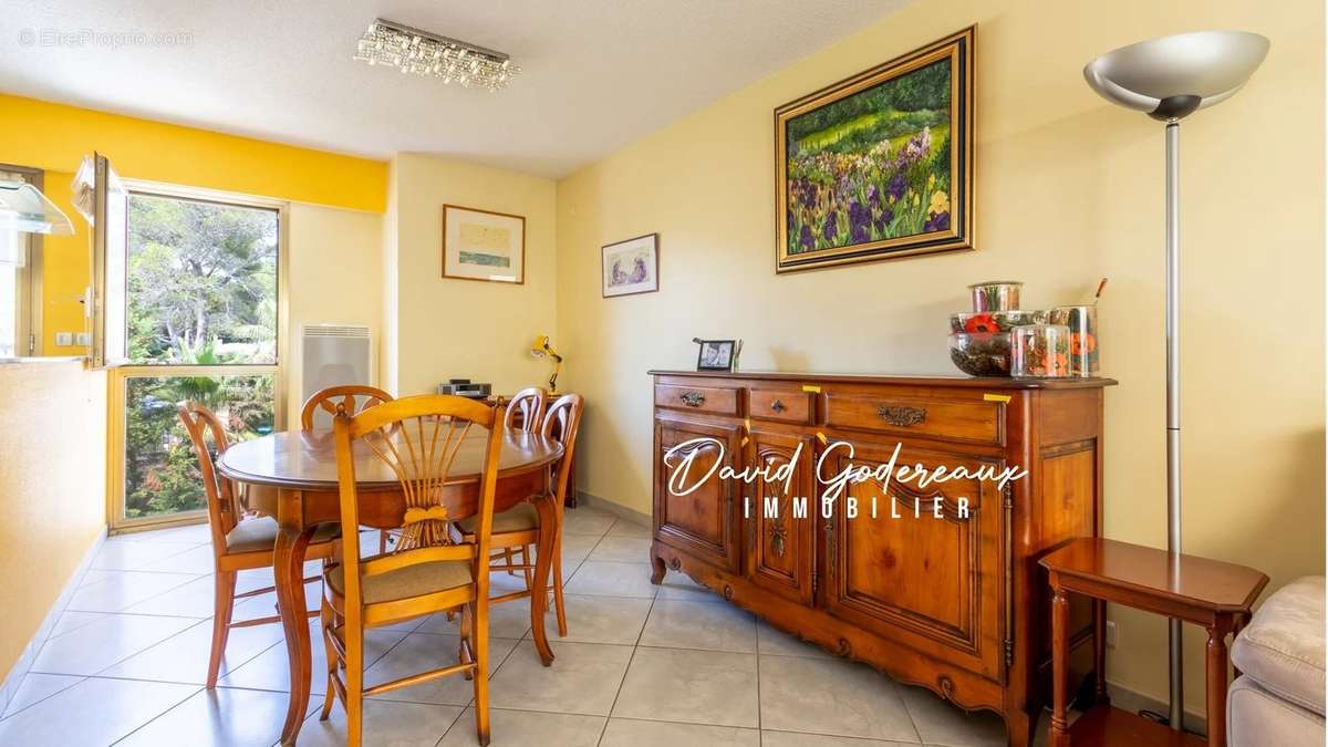 Appartement à SAINT-RAPHAEL