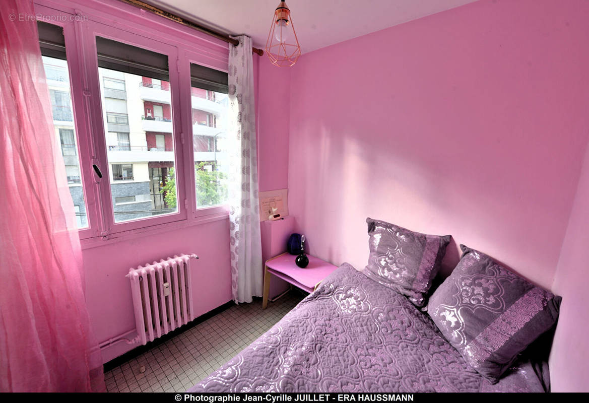 Appartement à CLICHY