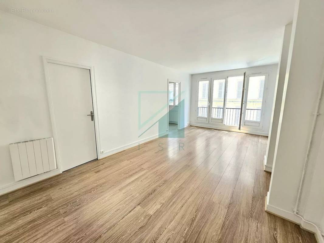 Appartement à PARIS-9E